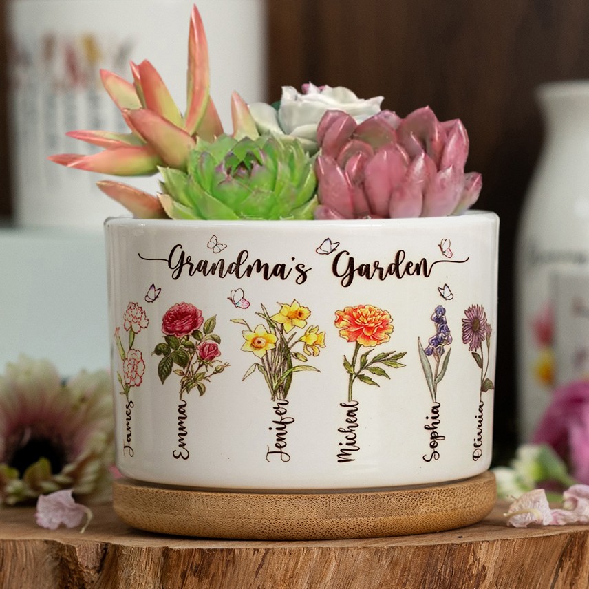 Custom Birth Month Flower Plant Pot Grandma's Garden Plant Pot Mother's Day Gift