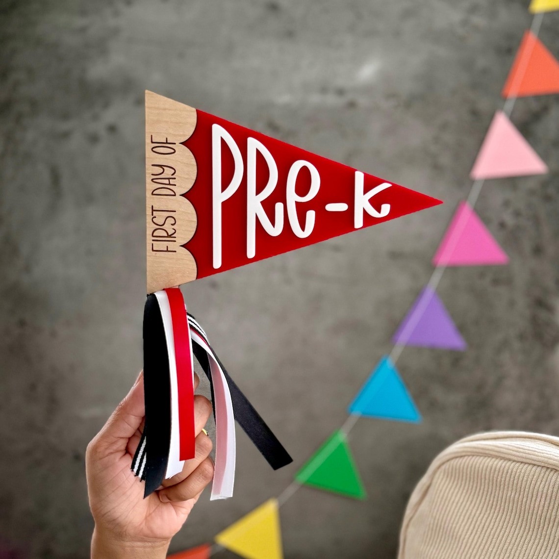 Personalized Back to School Pennant, Custom Name Grade Photo Prop, Pre K Kindergarten Girl School Wand