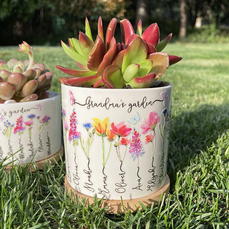 Custom Birth Month Flower Plant Pot Grandma's Garden Plant Pot Mother's Day Gift