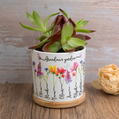 Custom Birth Month Flower Plant Pot Grandma's Garden Plant Pot Mother's Day Gift